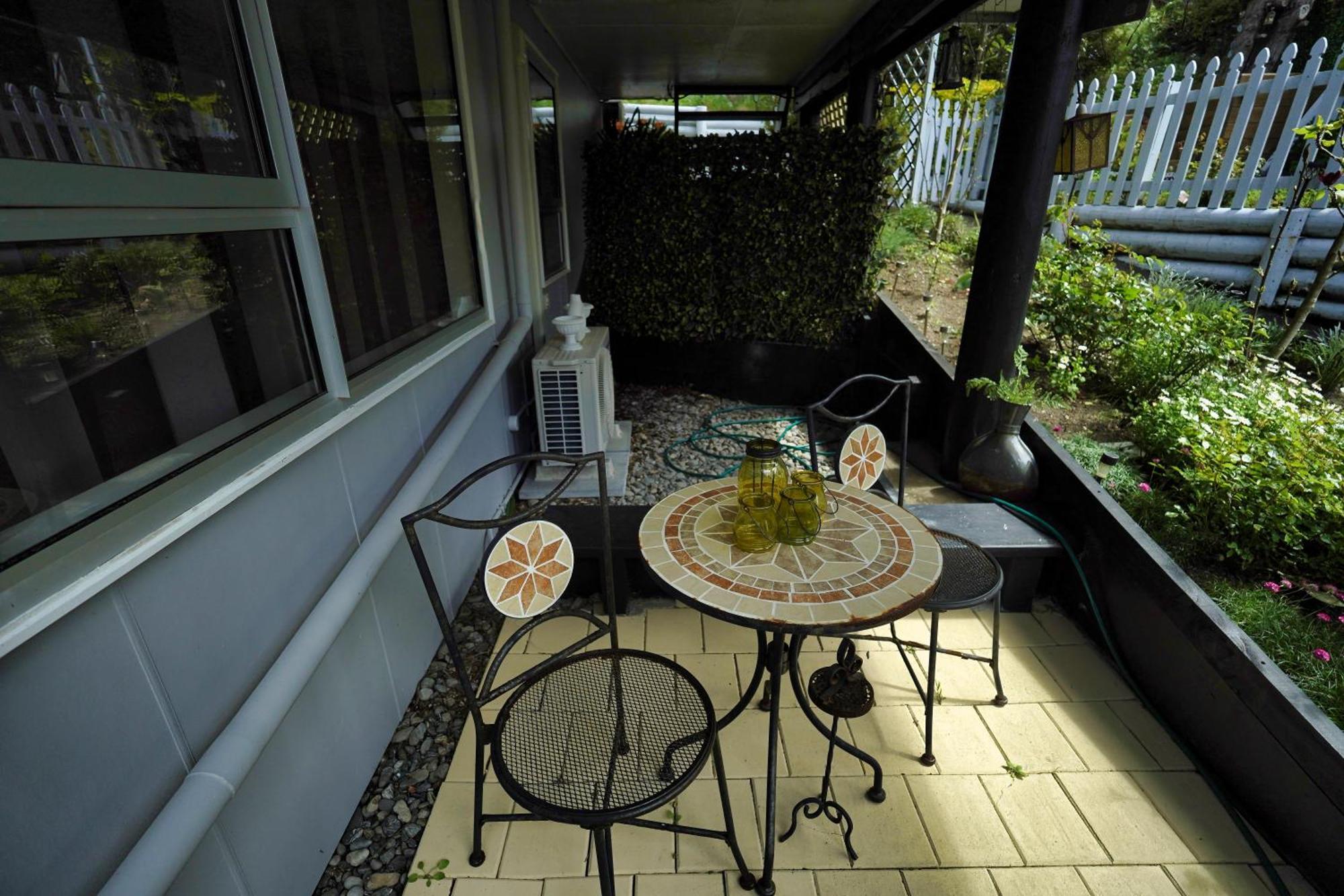 Entire Ground Floor With Full-Privacy And Family-Friendly Popular To Ferry Catchers Wellington Exterior photo