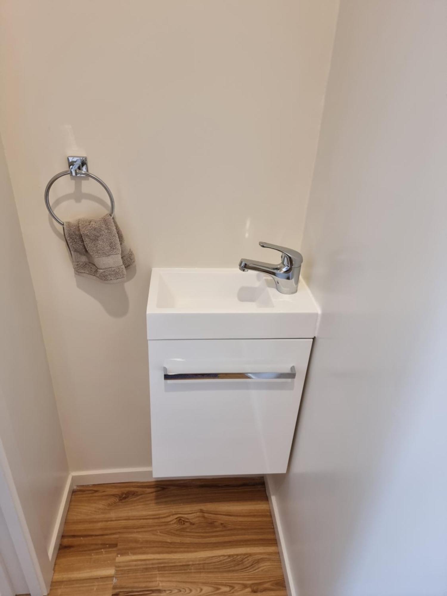 Entire Ground Floor With Full-Privacy And Family-Friendly Popular To Ferry Catchers Wellington Exterior photo